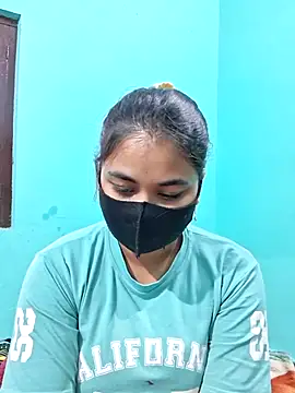 Snapshot of DivyaBhabhi69@xh chatting on July 1, 7:32 am DivyaBhabhi69xh online show from July 1, 7:32 am