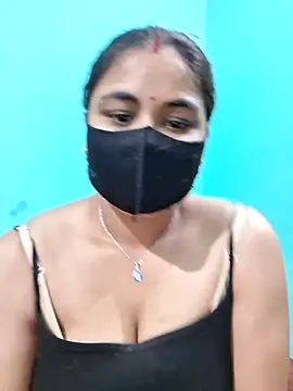 Snapshot of DivyaBhabhi69@xh chatting on July 3, 2:45 pm DivyaBhabhi69xh online show from July 3, 2:45 pm