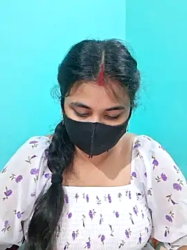 Snapshot of DivyaBhabhi69@xh chatting on July 11, 11:50 pm DivyaBhabhi69xh online show from July 11, 11:50 pm