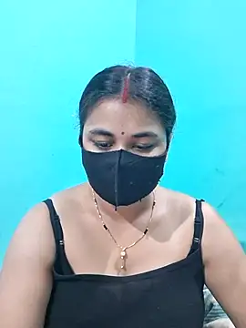 Snapshot of DivyaBhabhi69@xh chatting on July 16, 12:22 pm DivyaBhabhi69xh online show from July 16, 12:22 pm