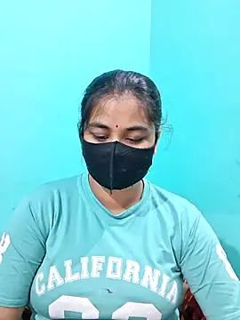 Snapshot of DivyaBhabhi69@xh chatting on July 30, 7:46 pm DivyaBhabhi69xh online show from July 30, 7:46 pm