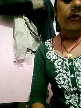 Hot tin74 online show from September 29, 5:29 pm