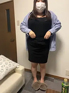 Snapshot of shimera-nohime25 chatting on October 30, 1:34 pm shimera-nohime25 online show from October 30, 1:34 pm