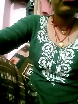 Hot-yuo84 online show from October 5, 5:33 pm