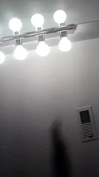 Fine10ne online show from February 6, 11:41 pm