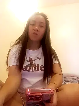 Snapshot of Lovelyclaya chatting on December 4, 5:17 am Lovelyclaya online show from December 4, 5:17 am