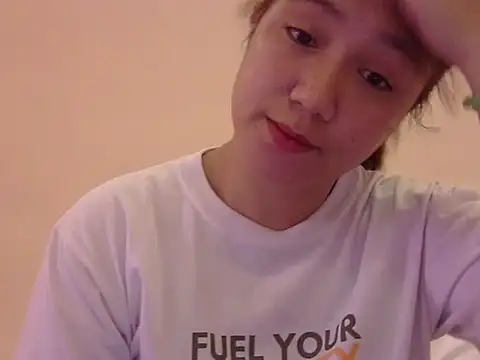 Lovelyclaya online show from February 18, 12:50 am