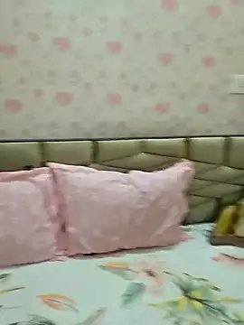 Snapshot of Jenny1401 chatting on November 22, 4:39 pm Jenny1401 online show from November 22, 4:39 pm