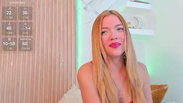 Sammy Lovee online show from March 17, 11:30 pm