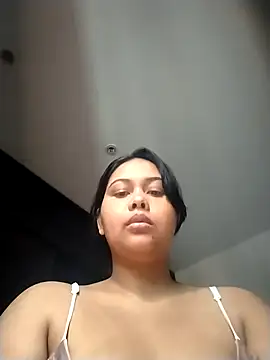 Alessandraa- online show from April 4, 7:44 pm