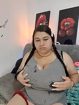 Snapshot of SafiroFer chatting on October 22, 9:03 pm SafiroFer online show from October 22, 9:03 pm