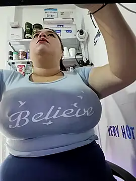 Snapshot of SafiroFer chatting on November 22, 9:03 pm SafiroFer online show from November 22, 9:03 pm