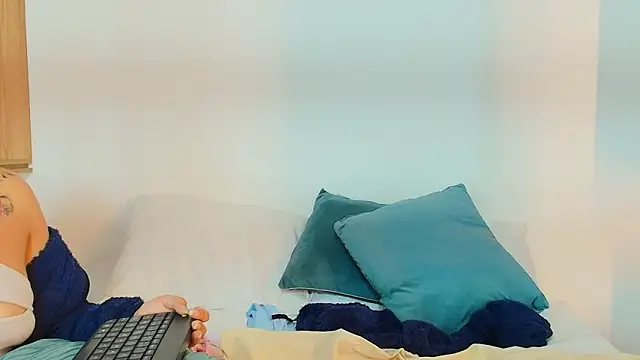 Dakota Megan 69 online show from November 15, 1:03 am