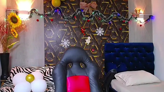 Snapshot of miss_leidy_ chatting on November 16, 3:56 am miss leidy online show from November 16, 3:56 am