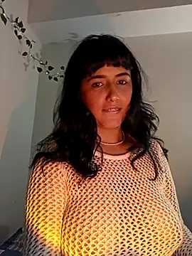 Snapshot of Jinx__x chatting on November 16, 3:01 am Jinx x online show from November 16, 3:01 am