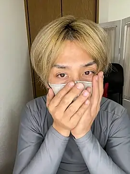 Snapshot of TEN-kun chatting on November 12, 7:09 am TEN-kun online show from November 12, 7:09 am