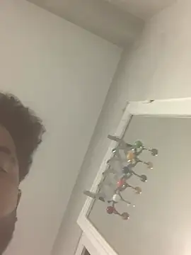 Snapshot of Bryan056_ chatting on March 28, 6:40 pm Bryan056 online show from March 28, 6:40 pm