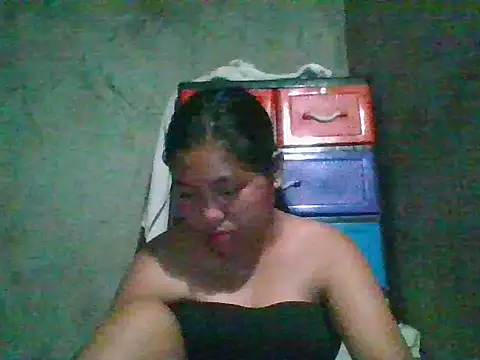 Snapshot of nikki_zapphire chatting on April 11, 11:58 am nikki zapphire online show from April 11, 11:58 am