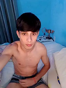 Snapshot of matiatr1112 chatting on November 24, 1:49 am matiatr1112 online show from November 24, 1:49 am