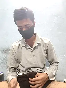 Snapshot of GirlsCrush_ chatting on October 29, 7:15 pm GirlsCrush  online show from October 29, 7:15 pm