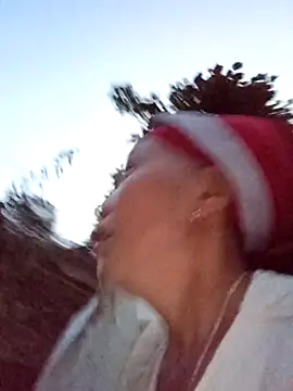 me-cute online show from October 28, 10:52 am