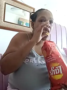 HappygalTheQueen online show from February 28, 10:27 am