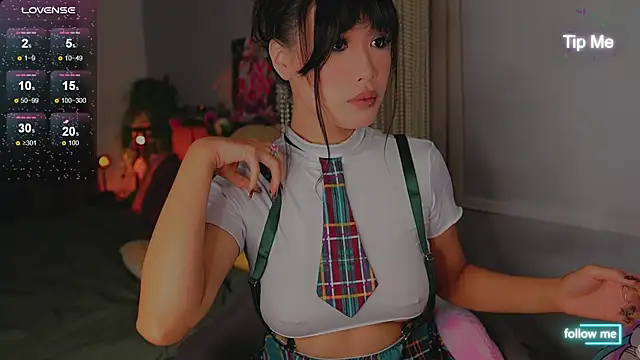Snapshot of Kami_Lee_XO chatting on October 9, 6:06 pm Kami Lee XO online show from October 9, 6:06 pm