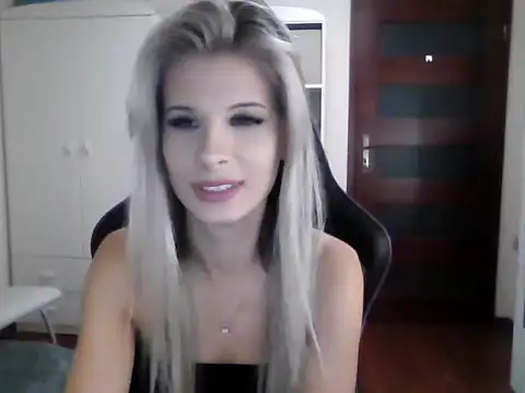 KristineGlow online show from September 24, 8:23 pm