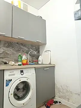 MiaKissy online show from October 7, 6:10 am