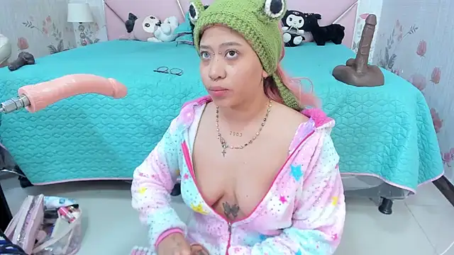 SafiroAgataaa online show from April 24, 2:58 am