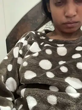 Snapshot of HeerStd chatting on December 21, 5:47 am HeerStd online show from December 21, 5:47 am