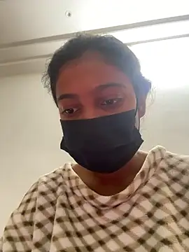 Snapshot of HeerStd chatting on December 23, 10:13 am HeerStd online show from December 23, 10:13 am