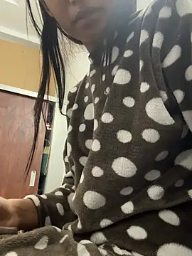 Snapshot of HeerStd chatting on February 9, 5:33 am HeerStd online show from February 9, 5:33 am