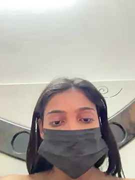 Snapshot of HeerStd chatting on February 15, 4:31 am HeerStd online show from February 15, 4:31 am