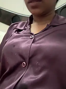 Snapshot of HeerStd chatting on February 27, 4:34 am HeerStd online show from February 27, 4:34 am