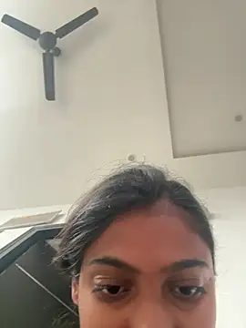 Snapshot of HeerStd chatting on March 1, 3:08 am HeerStd online show from March 1, 3:08 am