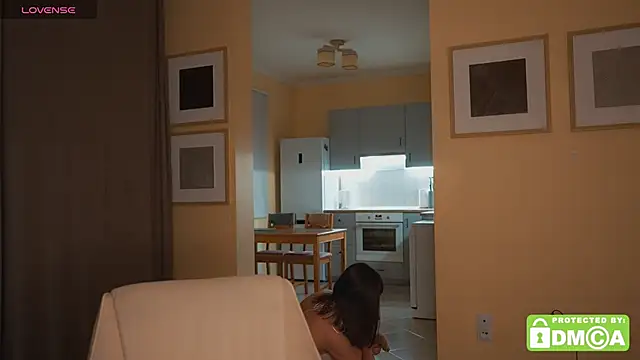 Snapshot of KateCarrey chatting on October 31, 2:51 pm KateCarrey online show from October 31, 2:51 pm