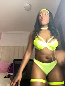 Snapshot of Sophia_moons chatting on September 18, 3:19 am Sophia moons online show from September 18, 3:19 am