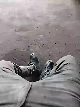 Snapshot of BigboyDick2 chatting on October 1, 9:15 am BigboyDick2 online show from October 1, 9:15 am