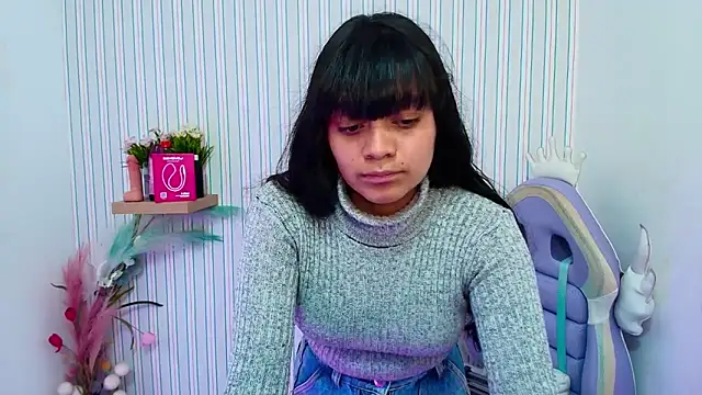 kataleya  18 online show from June 26, 7:40 pm