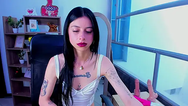 Dulce Miaa  online show from December 4, 4:38 pm