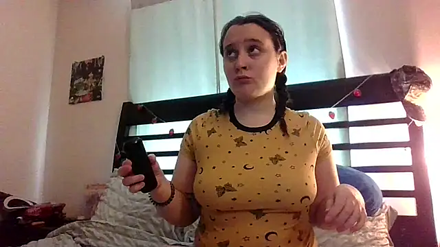 Shadow Slut online show from September 27, 4:45 pm