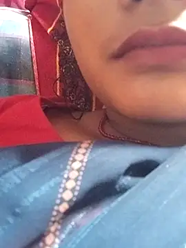 Snapshot of NaughtyRupa89 chatting on July 8, 8:19 am NaughtyRupa89 online show from July 8, 8:19 am