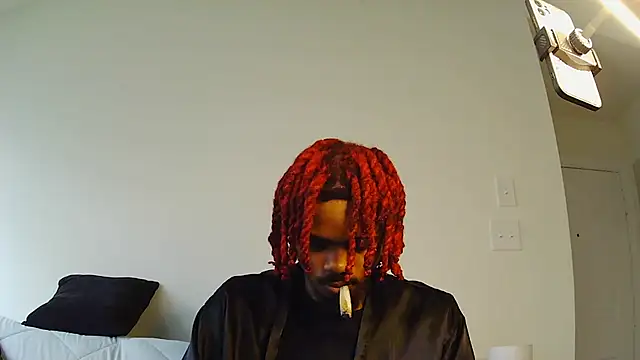 risktakinndolo online show from September 15, 5:13 pm