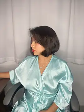 Valen Sky online show from November 29, 4:59 am