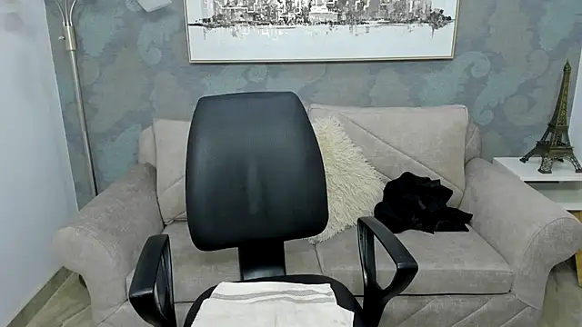 Snapshot of Lucia_jane chatting on December 15, 11:42 pm Lucia jane online show from December 15, 11:42 pm