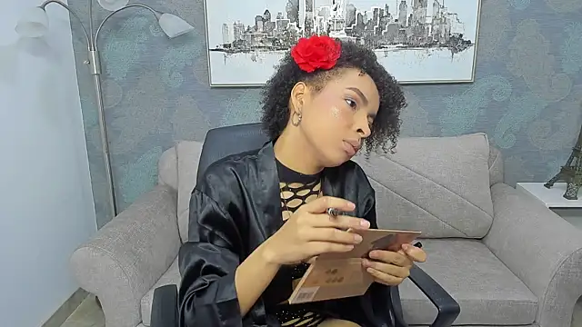 Snapshot of Lucia_jane chatting on December 20, 8:38 pm Lucia jane online show from December 20, 8:38 pm