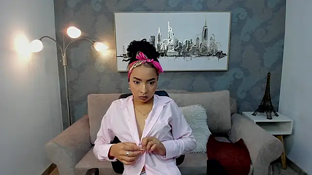 Snapshot of Lucia_jane chatting on March 5, 8:27 pm Lucia jane online show from March 5, 8:27 pm