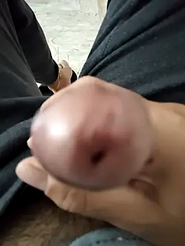 Snapshot of AXEL_84 chatting on October 25, 2:46 pm AXEL 84 online show from October 25, 2:46 pm