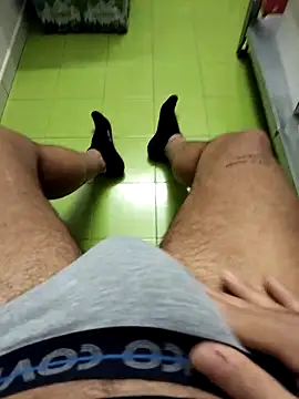 Snapshot of AXEL_84 chatting on November 28, 1:58 pm AXEL 84 online show from November 28, 1:58 pm